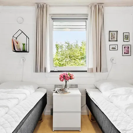 Σπίτι διακοπών 3 Bedroom Cozy In